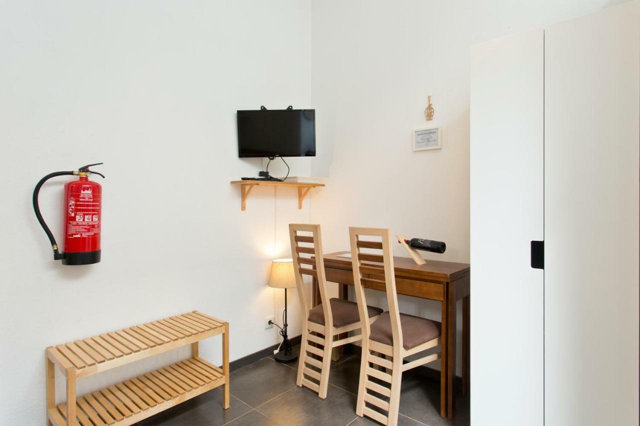 Apartamento Host Wise - Cozy Quiet Flat - Trindade Station *