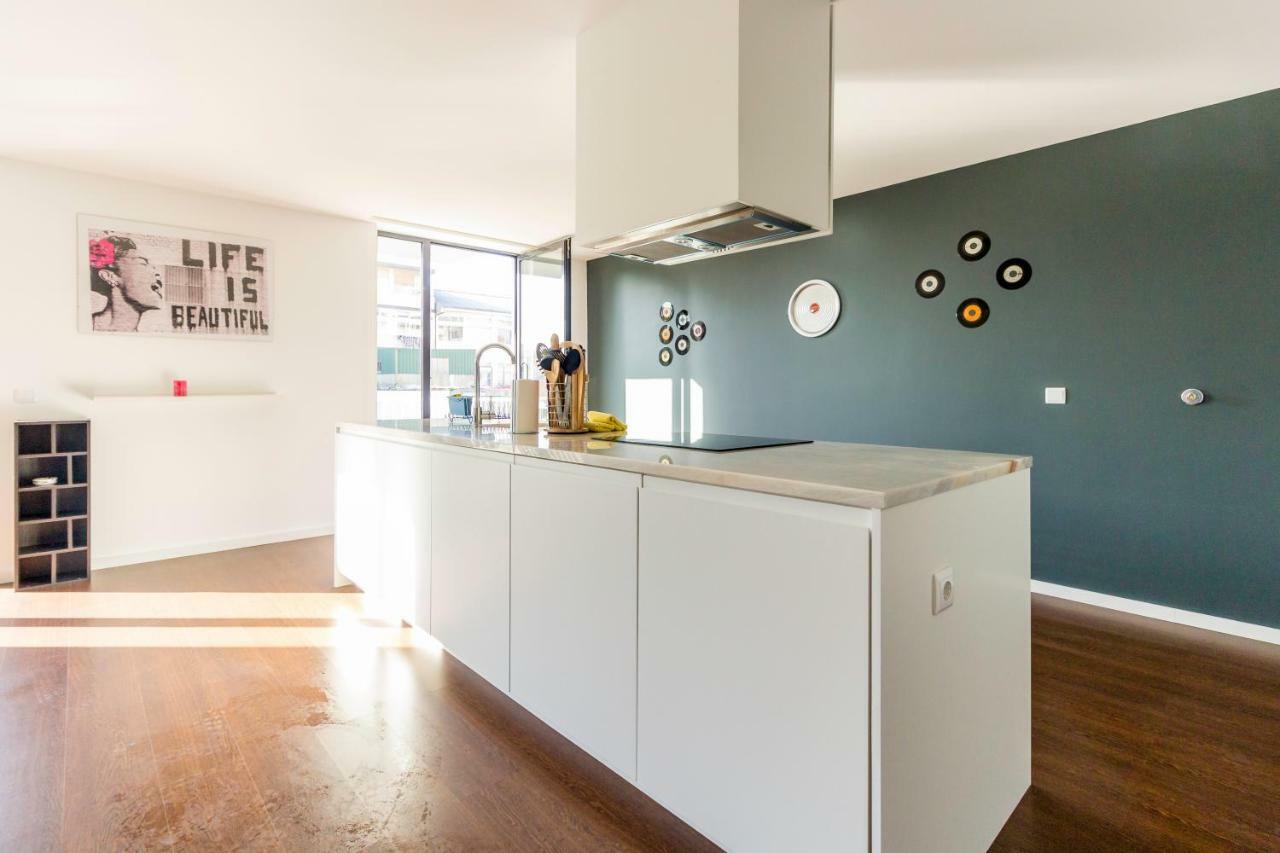 Apartamento Guest H4u - Bonjardim Pop Art Center Oporto