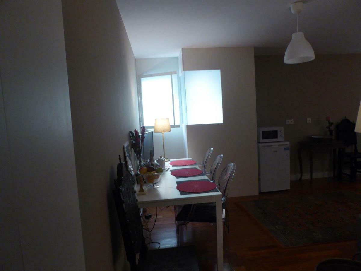 Luminous Central Apartment0 *