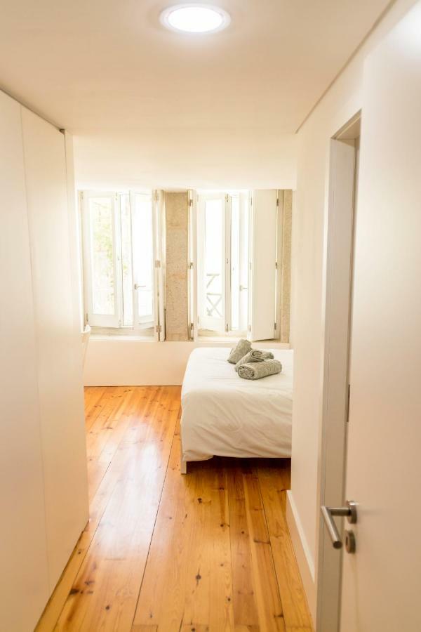 Guest H4u - Bonjardim Terrasse Center * Porto