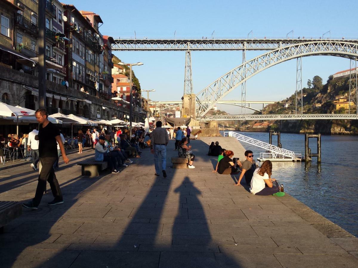 Apartamento Historic At Unesco Area, In Front Of Wine Caves Porto