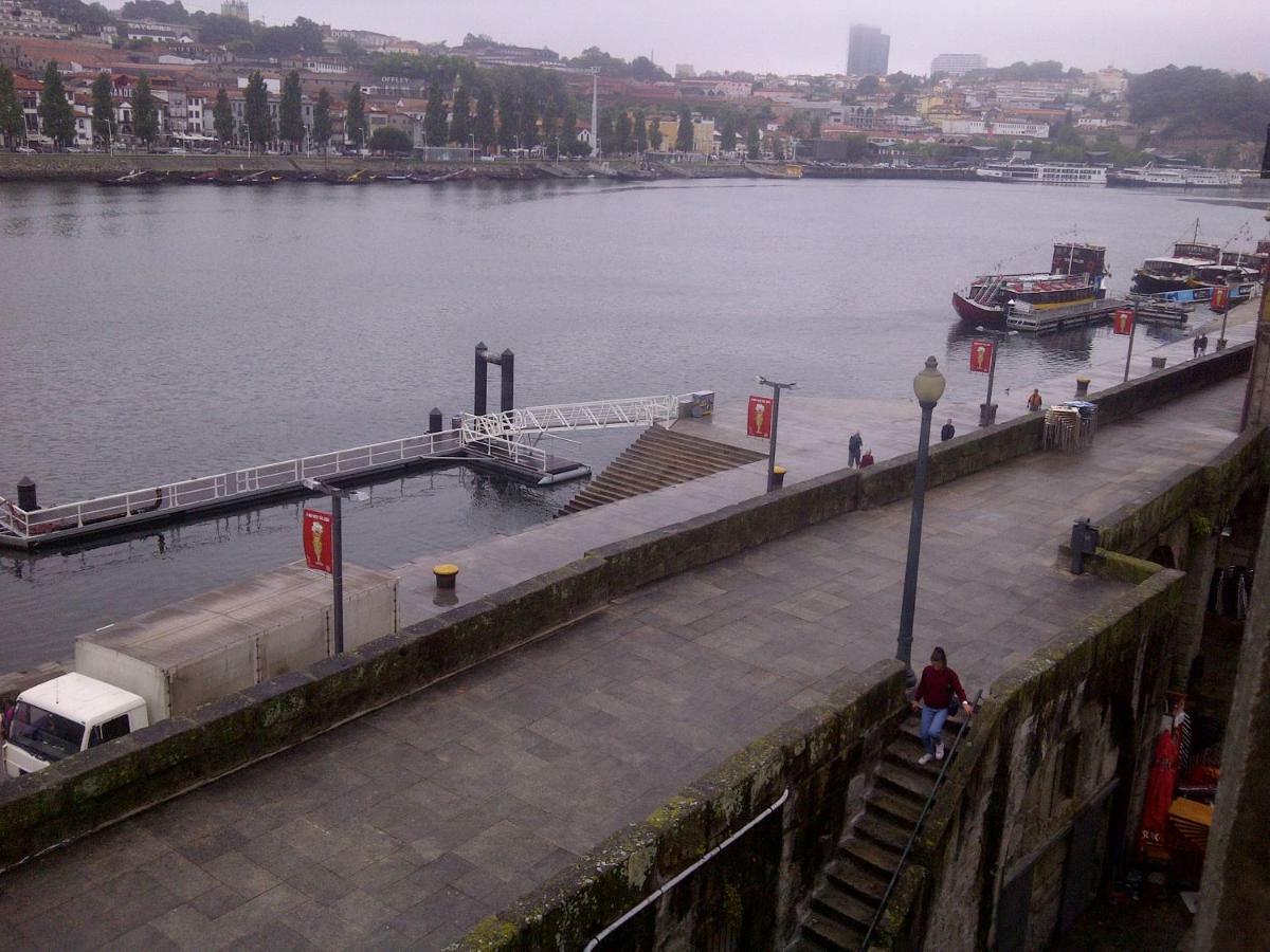 Apartamento Historic At Unesco Area, In Front Of Wine Caves Porto