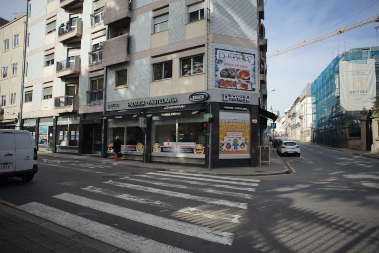 D. Joao Iv * Oporto
