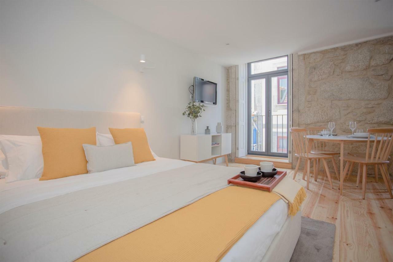 Liiiving In - Charming Downtown Delight Apartamento Oporto