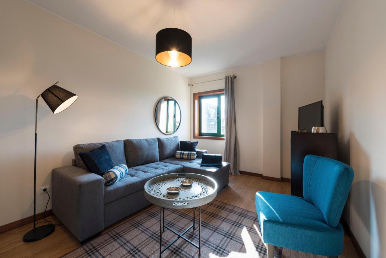 Lovelystay - Homey Feeling Flat W/ Free Parking Apartamento *