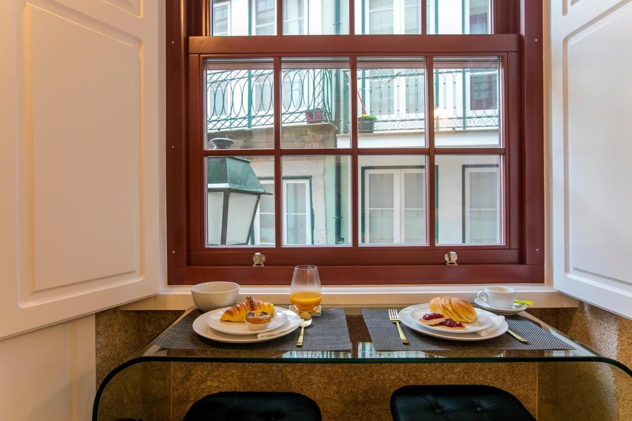 Charming In Historic Downtown Oporto