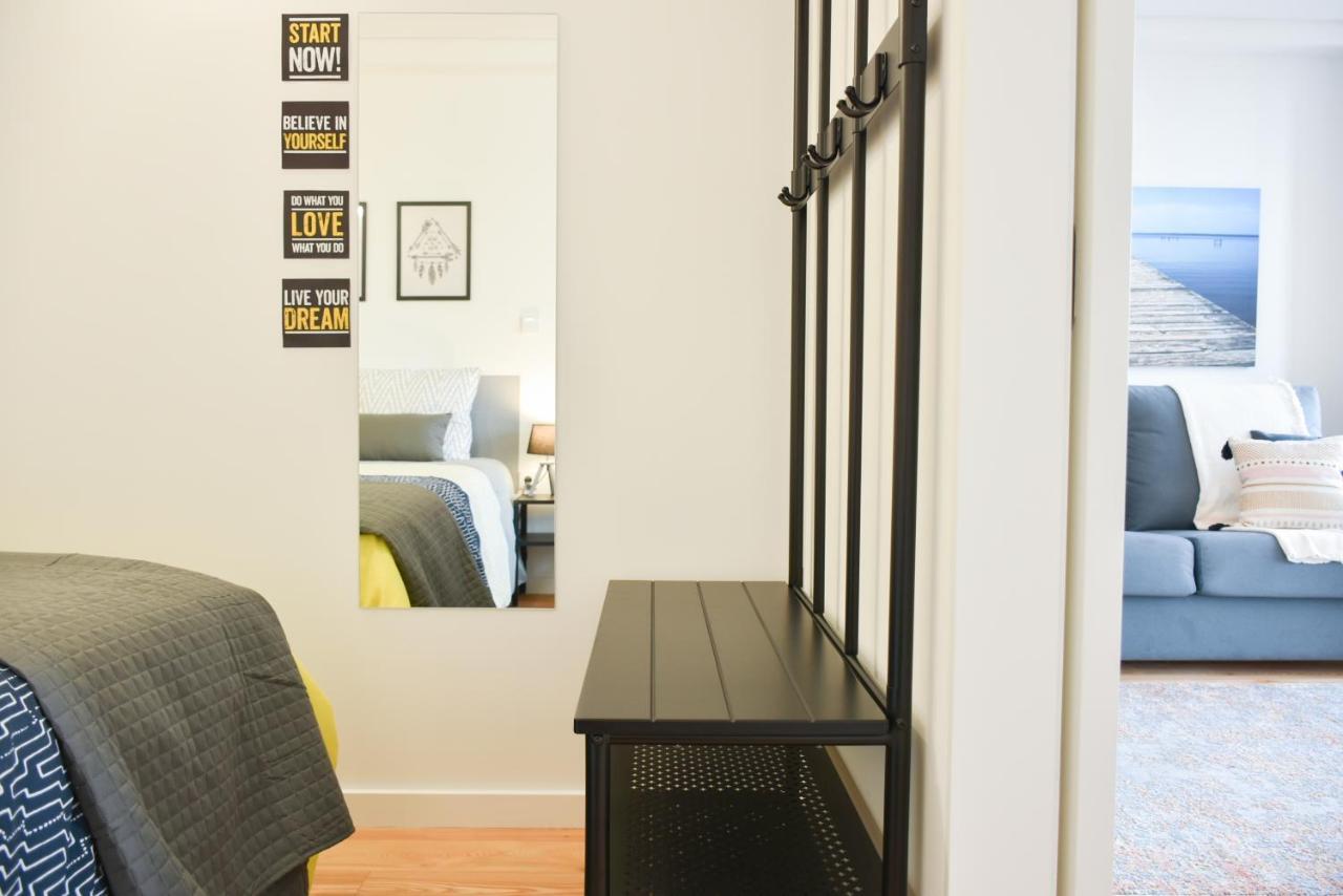 Apartamento Comfortable&central W/balcony-9 Min Walk Trindade