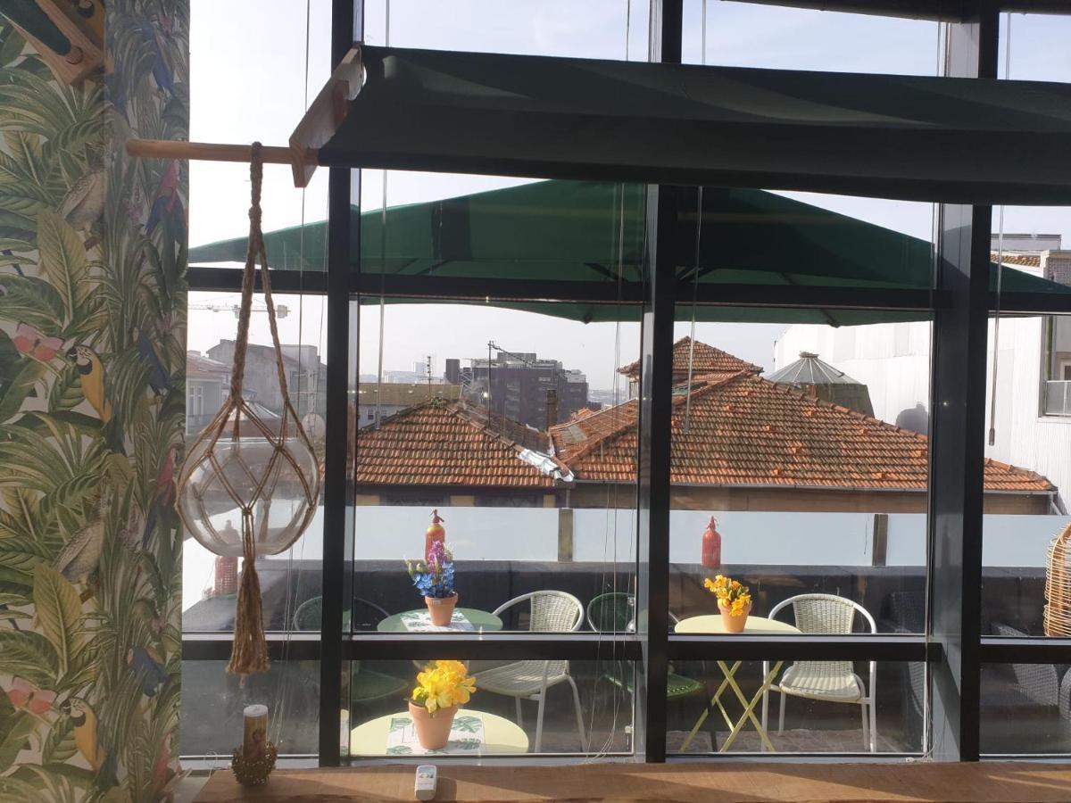 Hostal Market *