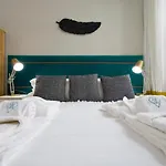 Boutique Rentals- P*O*R*T*O Ribeira