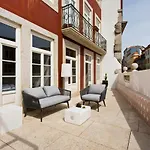 Boutique Rentals- P*O*R*T*O Ribeira