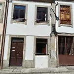 House Romantic R/C Right