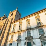 Central Porto With Comfort & Convenience