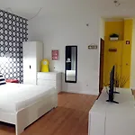 Serpa Pinto Apartment