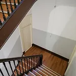 Baixa24 •P1L• Amplo estúdio na baixa com varanda