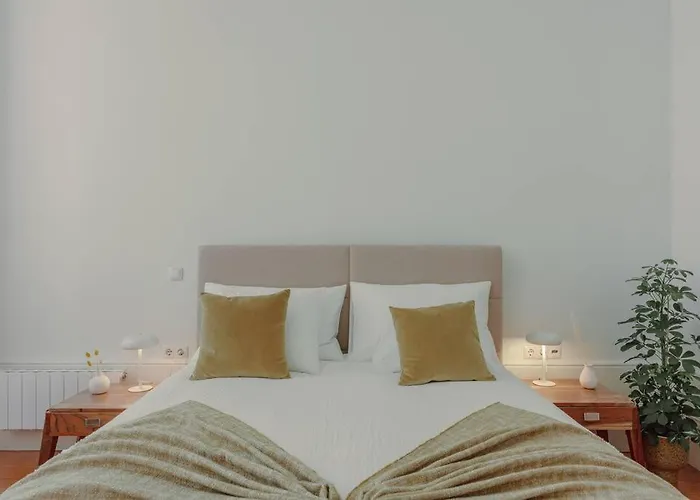 Luxury Apartment In Flores By Kobi