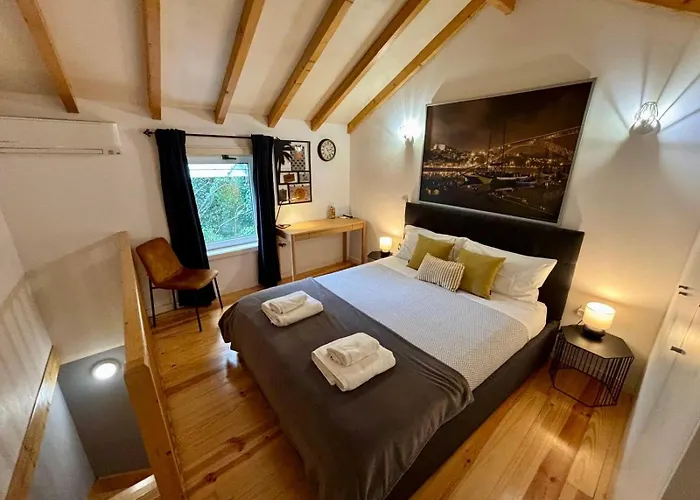 Mezzanine Cozy House