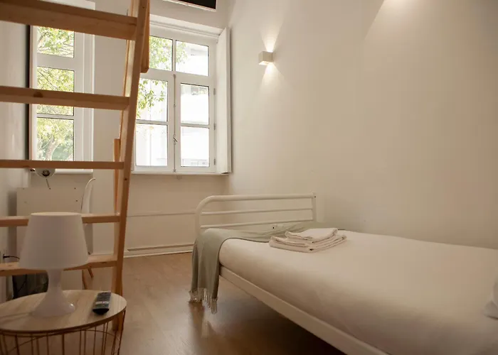 Porto Concept Home - University Residence & Guesthouse - Polo III Campo Alegre