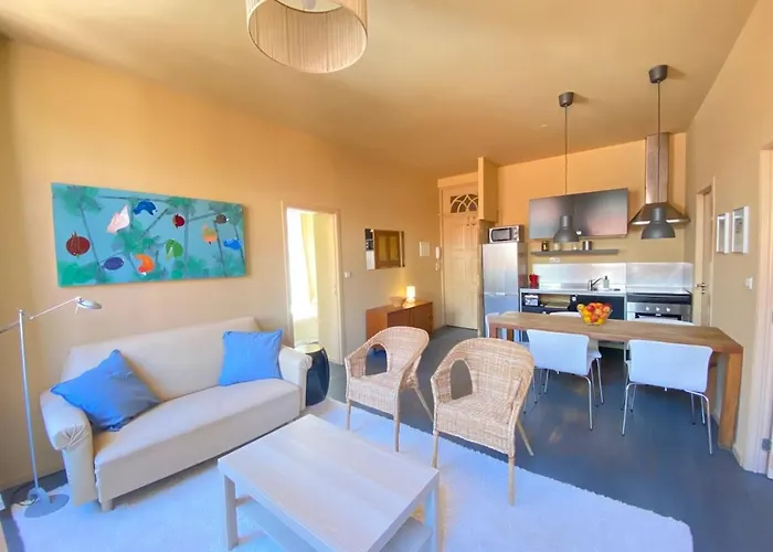 Sunny Apartment