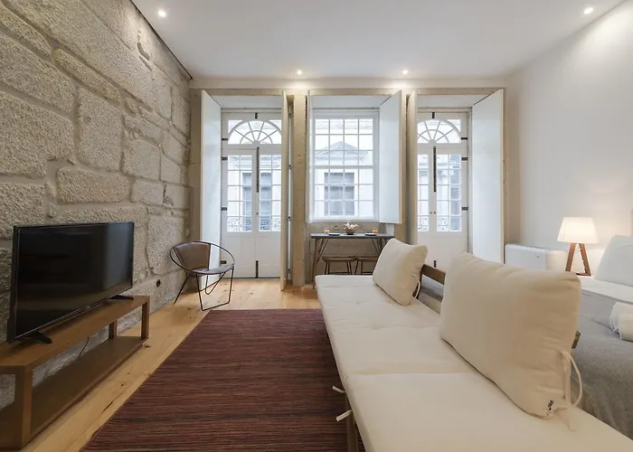 Lovelystay - Rico\'S Apartment - Almada 1ºf