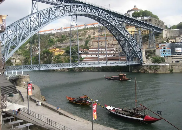 Historic Oporto Apartment At Oporto Unesco Area, In Front Of Porto Wine Caves