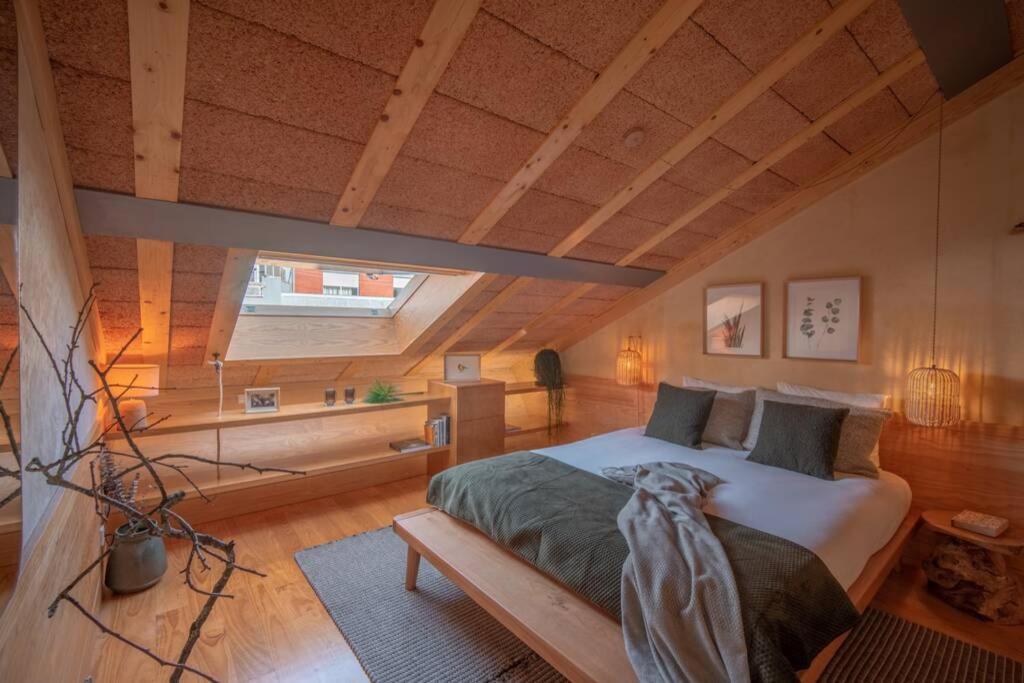 Eco Penthouse In Downtown With Rooftop & Parking
