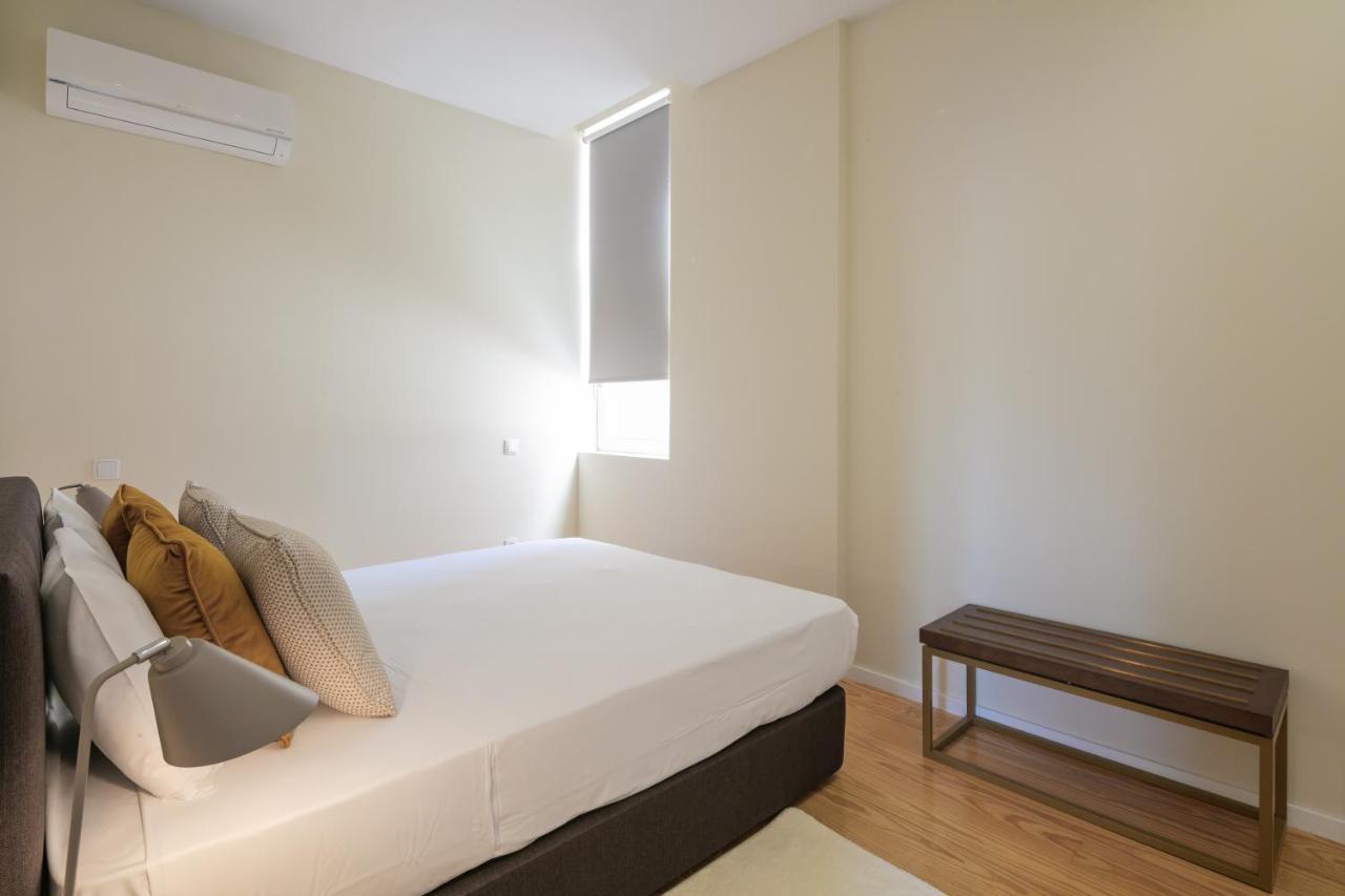 Apartamento Bo - Fernandes Tomas *