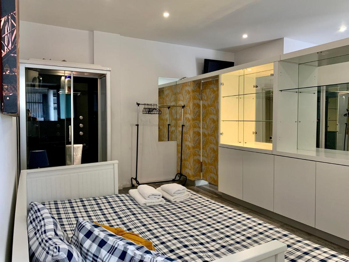 Apartamento T1 - Rua Costa Cabral - Transportes Na Porta