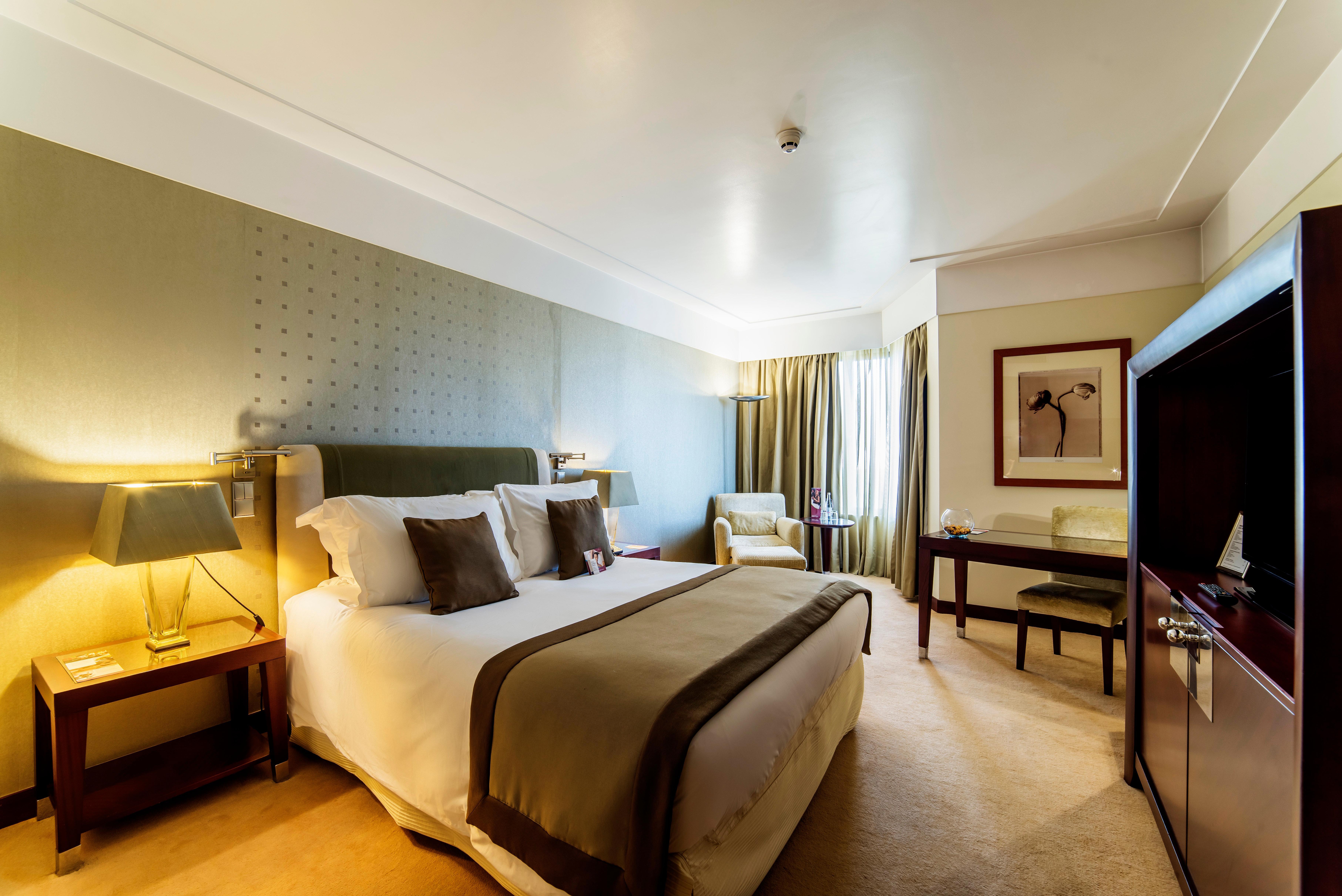 Le Meridien Park Atlantic Hotel 5*