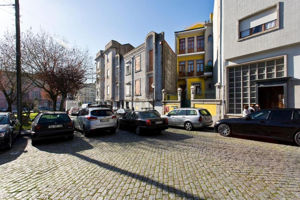 Valentino Loft Center - By Guest Apartamento Porto