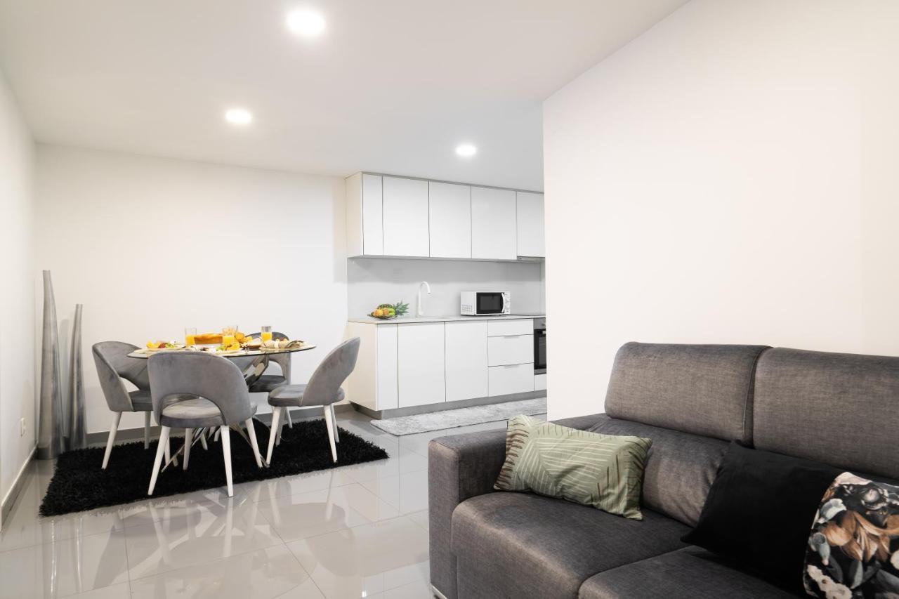 Host Wise - Spacious Noble Ace Location * Oporto