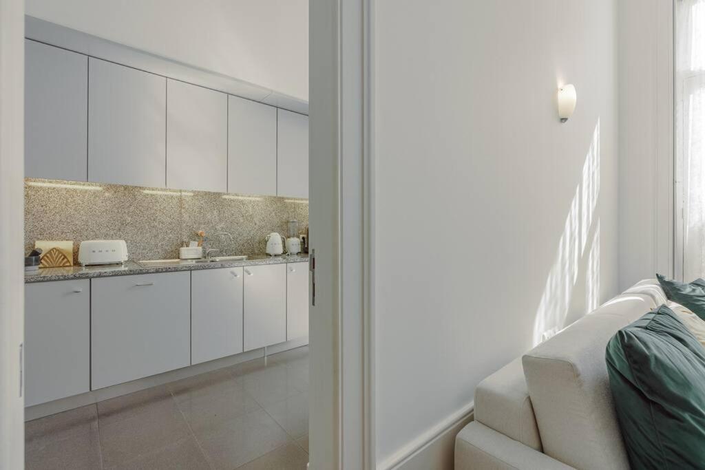 Luxury In Flores By Kobi * Oporto