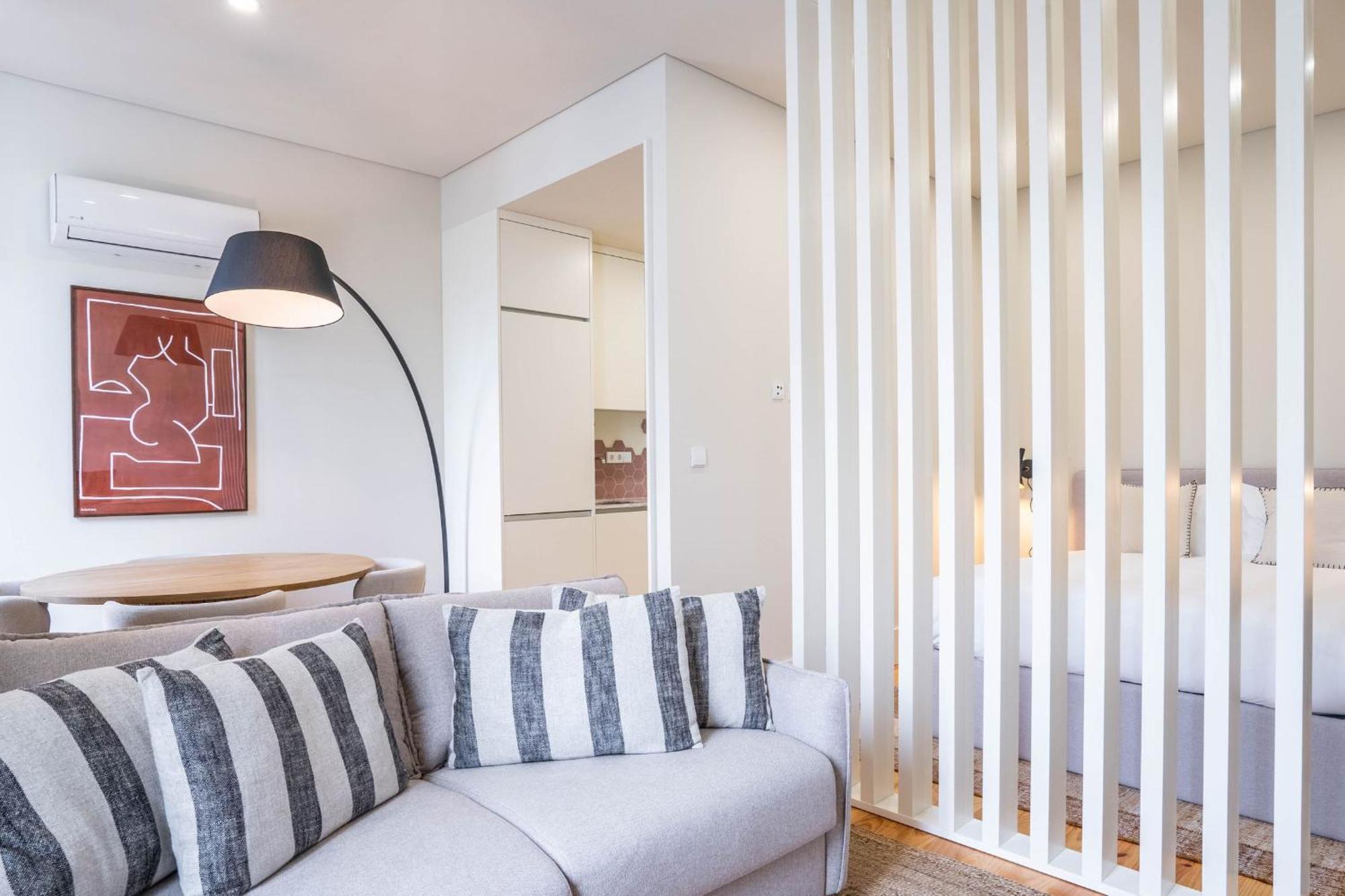 Formosa With Balcony By Lovelystay Apartamento
