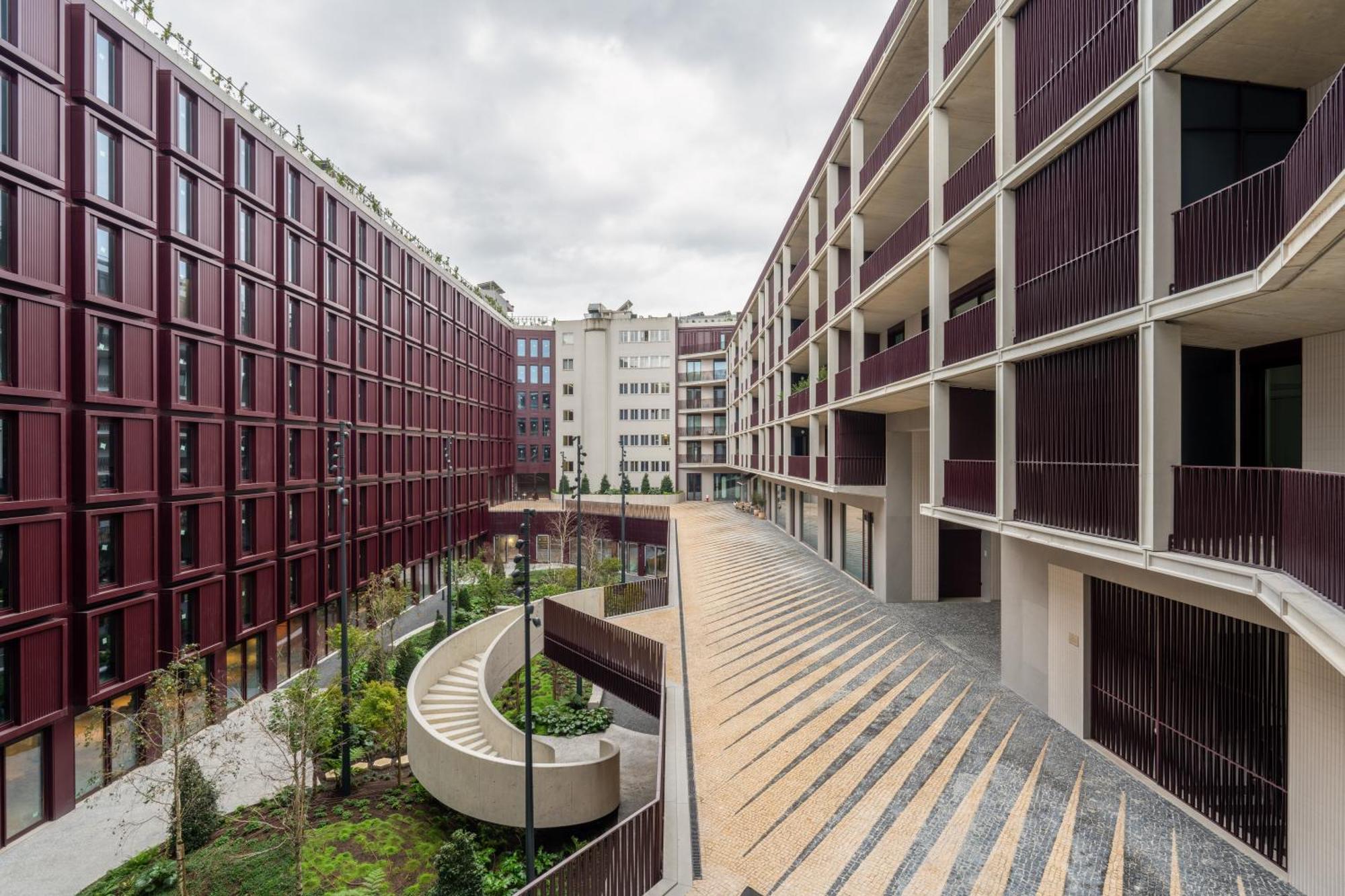 Urban Stylish With Balcony * Oporto