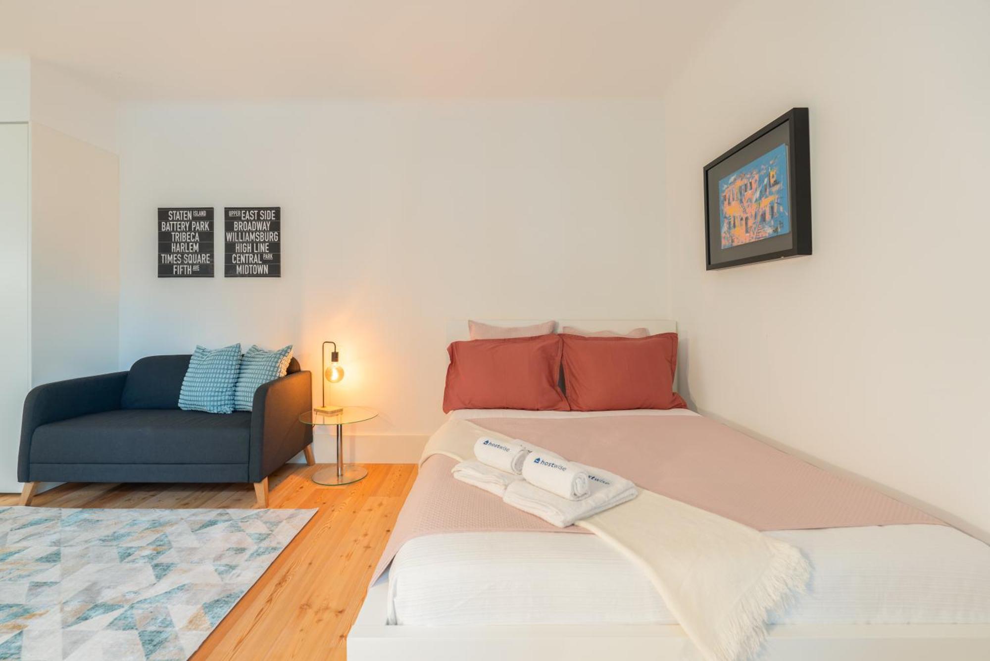 Urban Stylish With Balcony * Oporto
