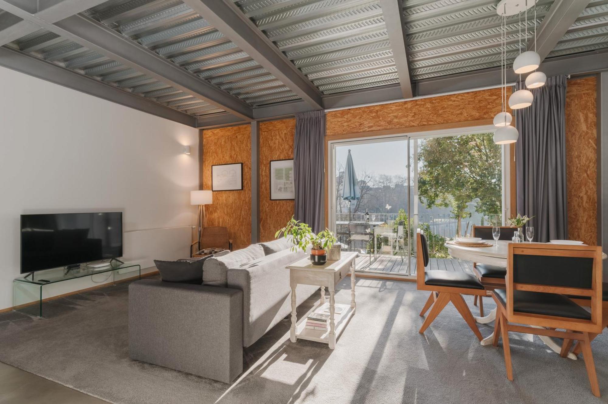 Apartamento Loveporto Varanda Jardim Centro *