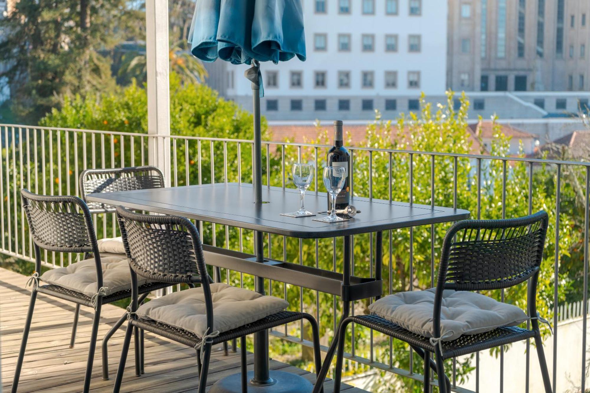 Apartamento Loveporto Varanda Jardim Centro *