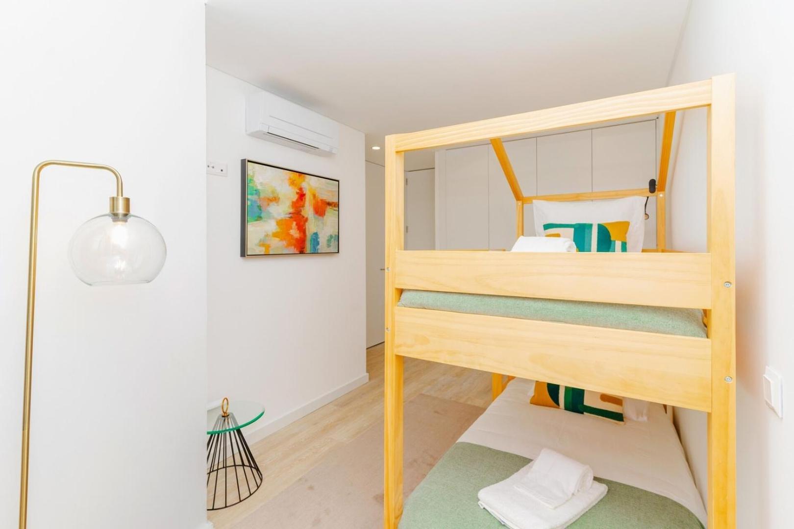 Spacious And Modern Flat With Ac 1 Min From Metro