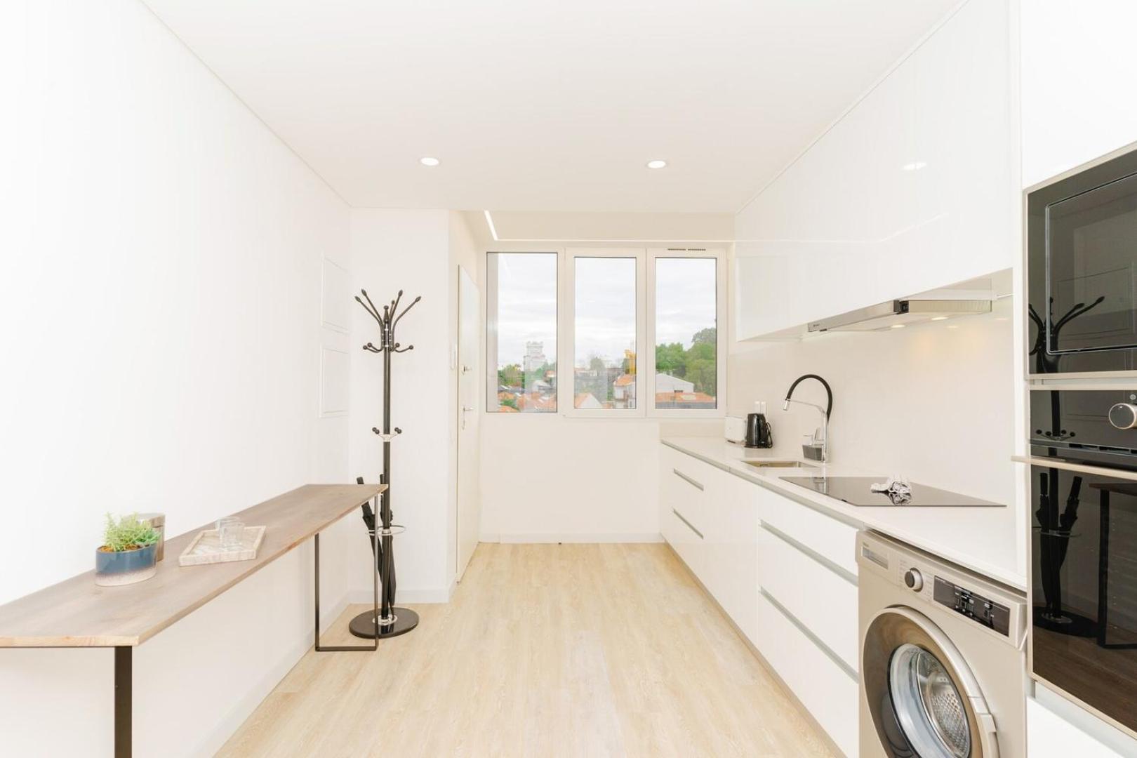 Spacious And Modern Flat With Ac 1 Min From Metro *