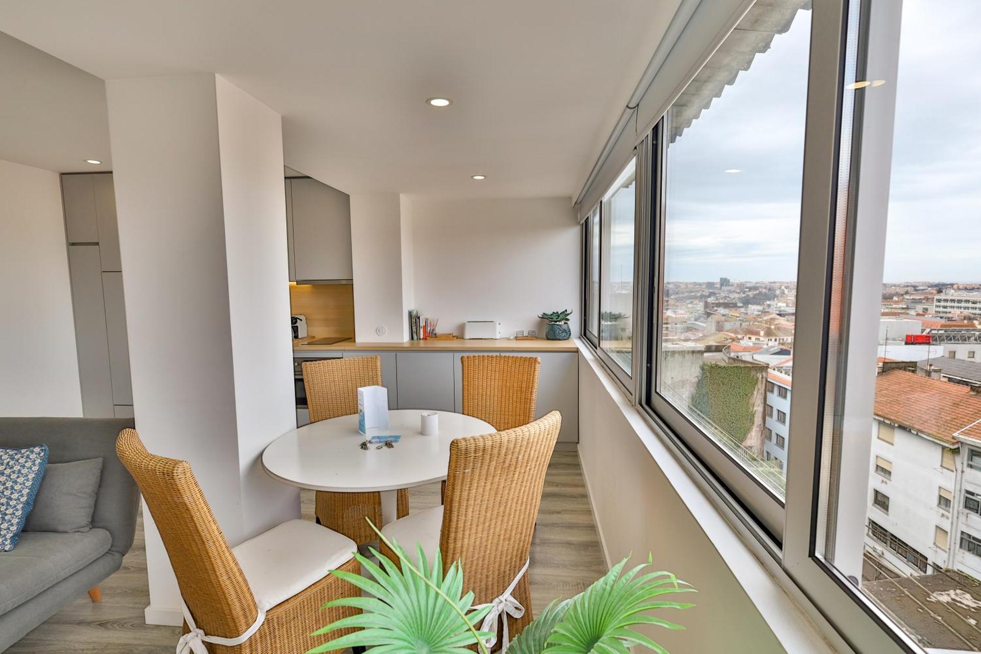 Happy Downtown By Pch * Oporto