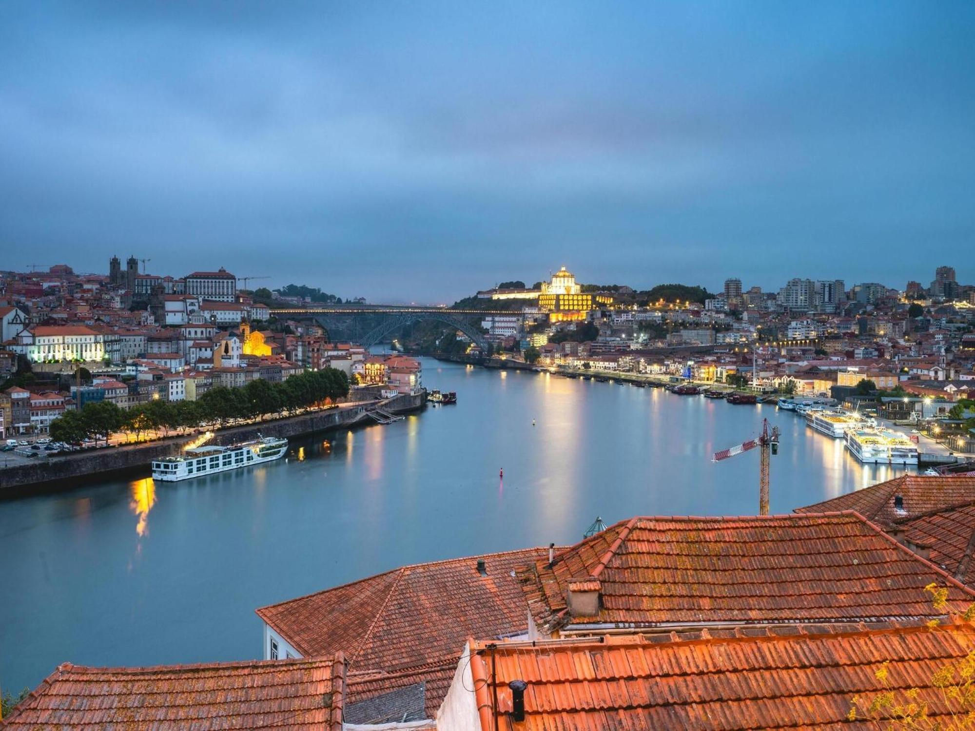 Charming 1-bedroom In * Oporto
