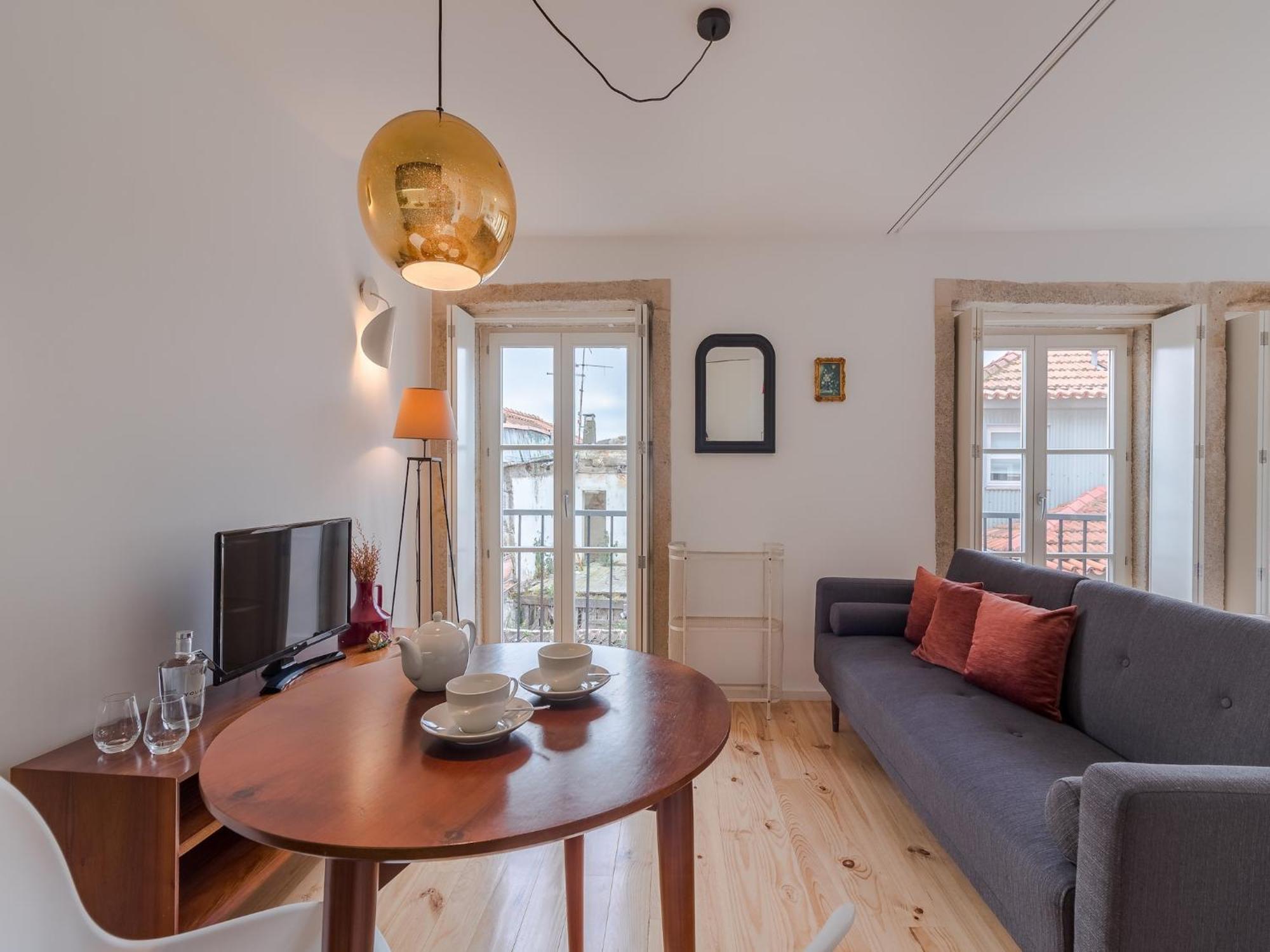 Charming Studio, Ideal For Smaller Groups Oporto