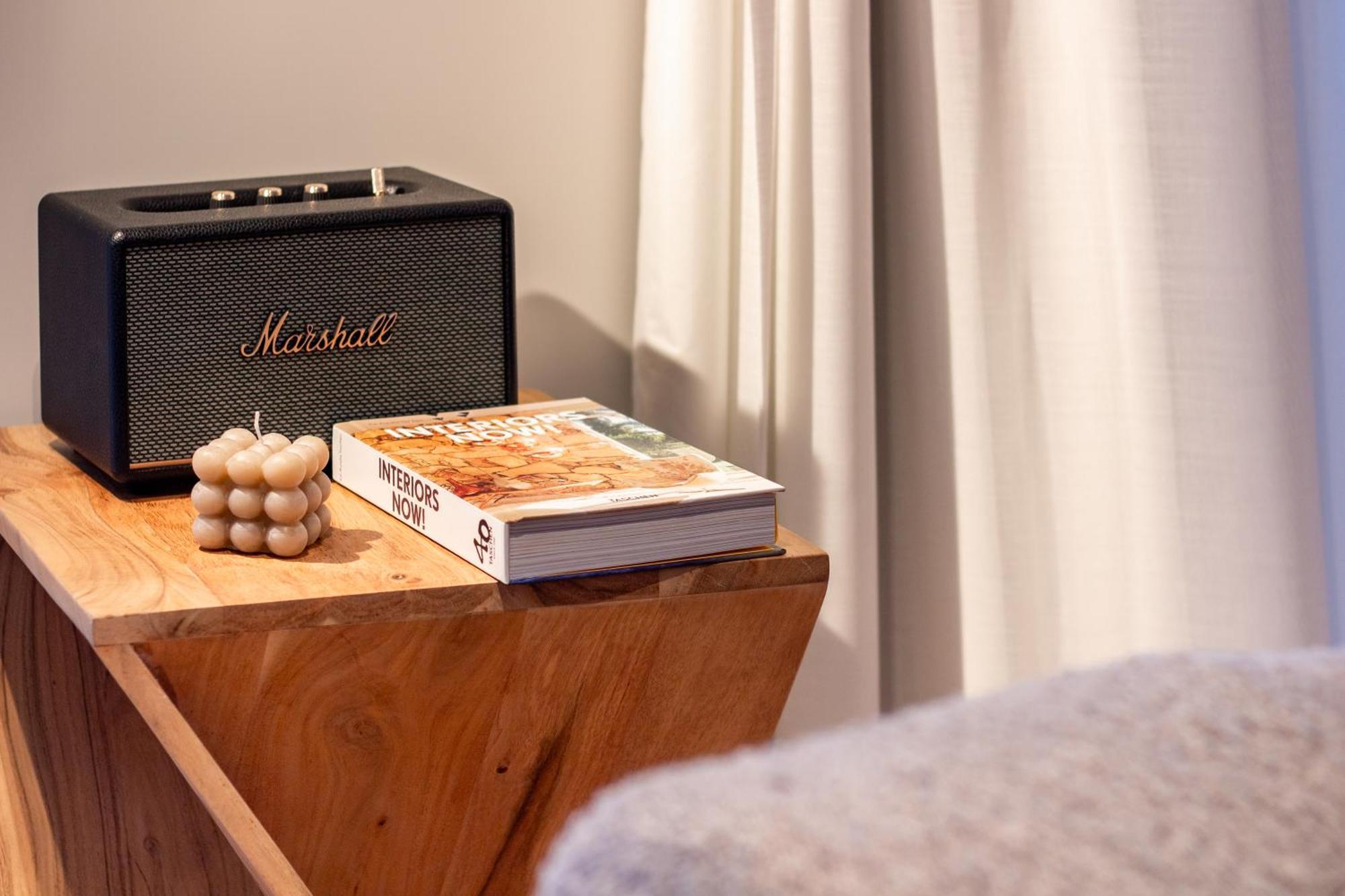 Apartamento Luxurious Retreat In By Lovelystay