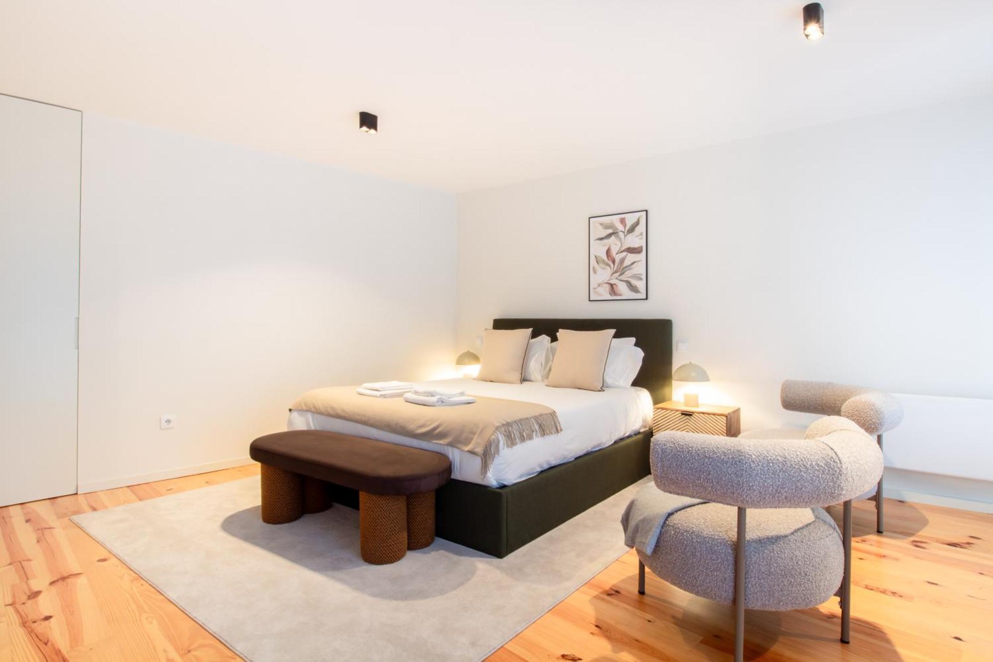 Luxurious Retreat In By Lovelystay