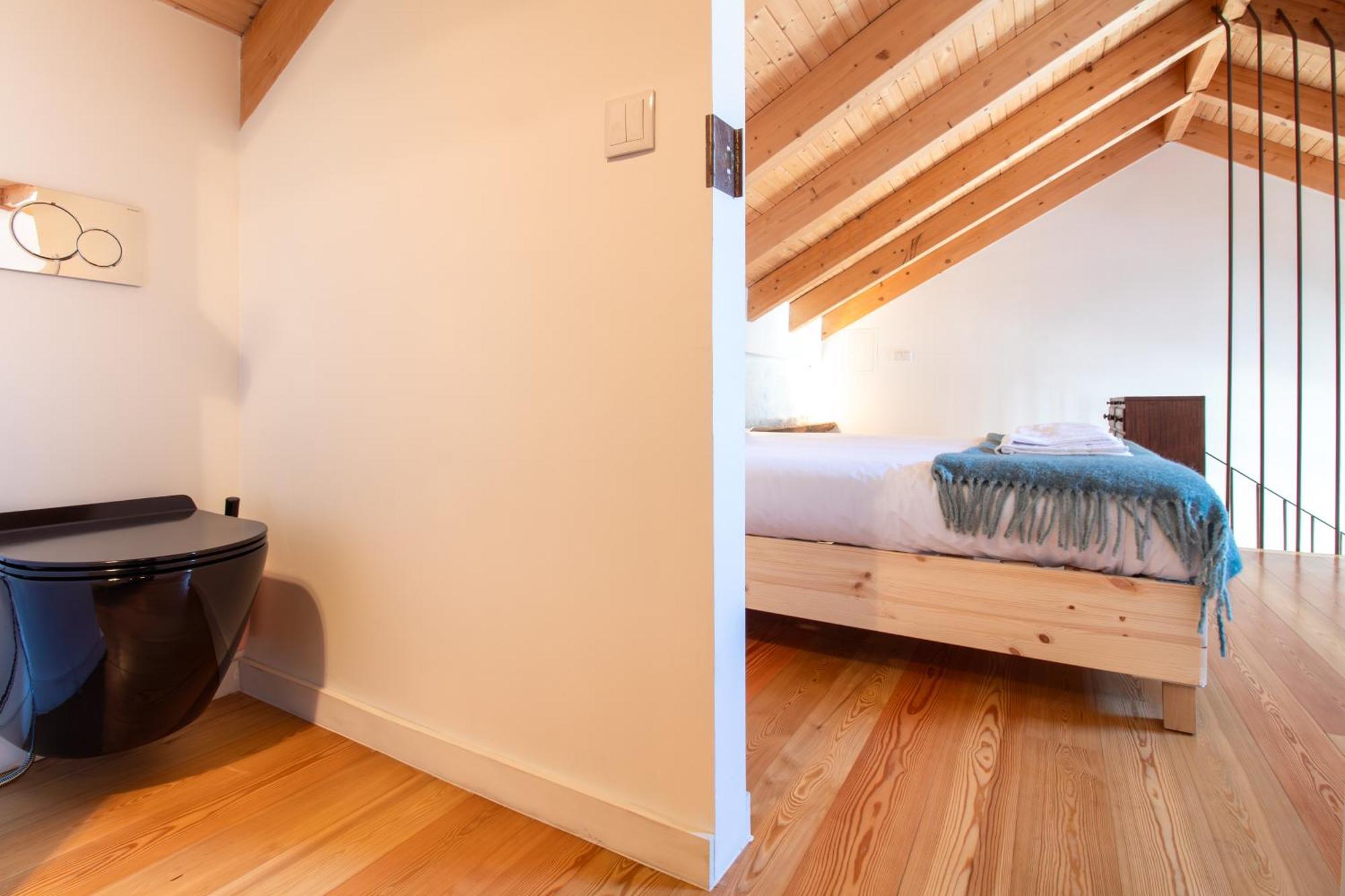 Stylish Duplex By Lovelystay Porto