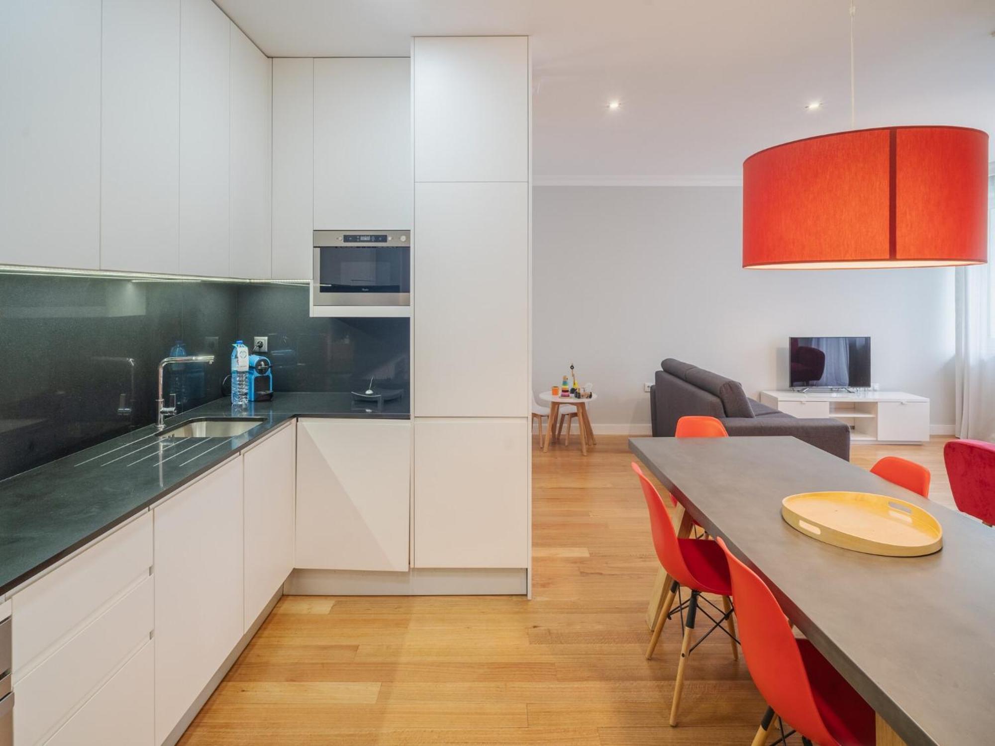 Spacious For Families, Apartment