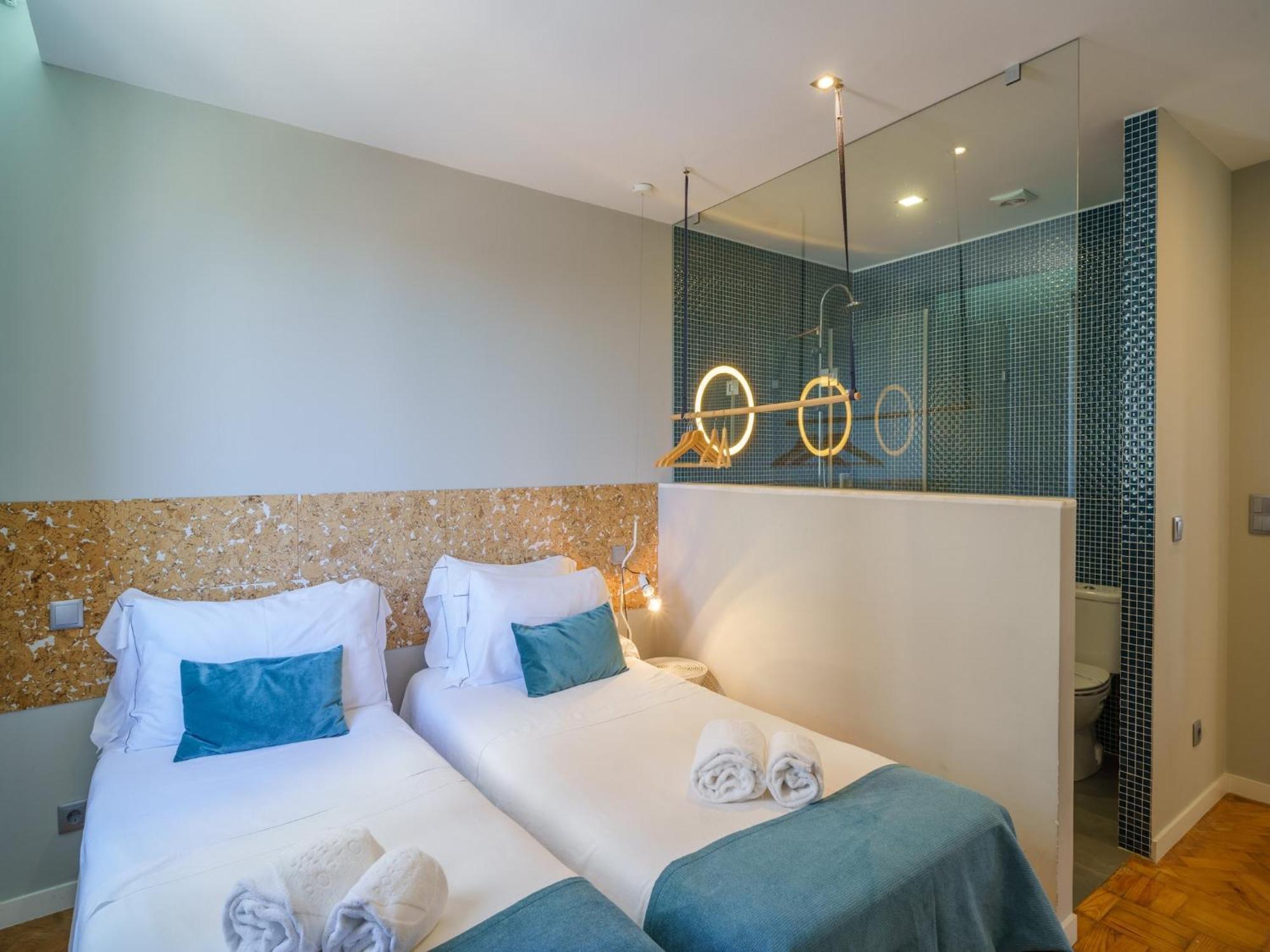 Elegant For 12 Guests In *