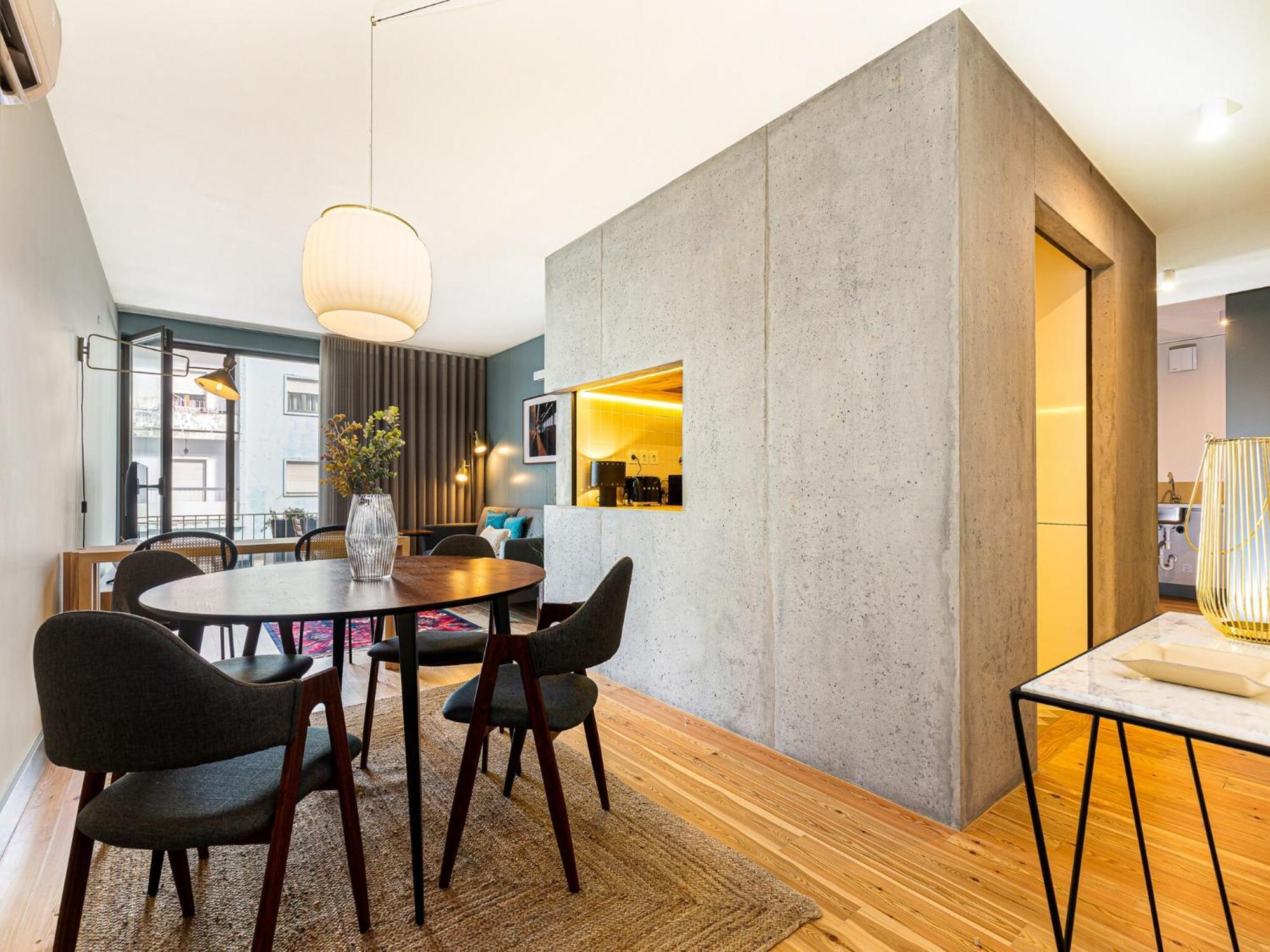 Apartment For 5 Persons In Porto