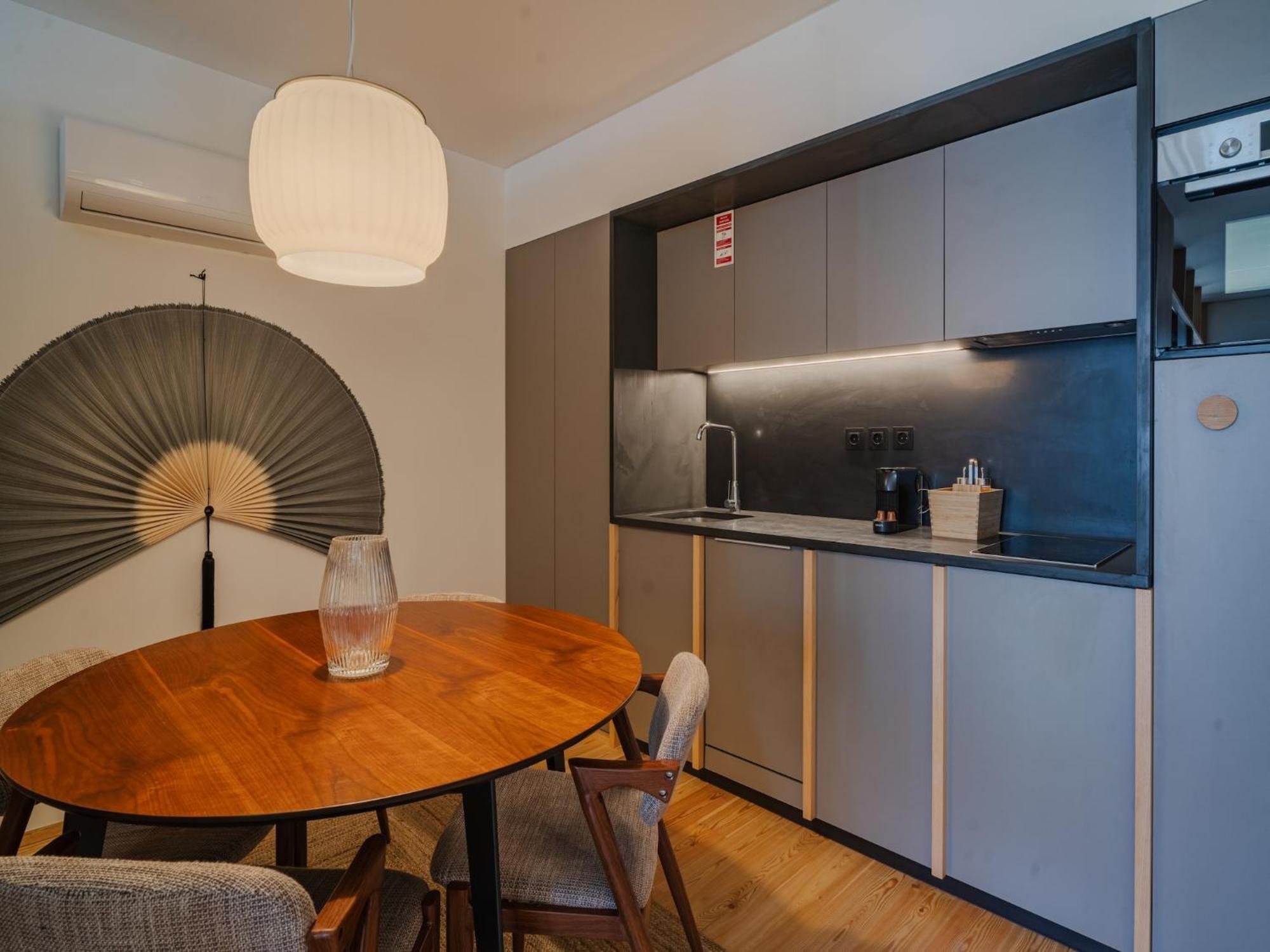 Feel Corporate Housing Campanha 06 * Porto