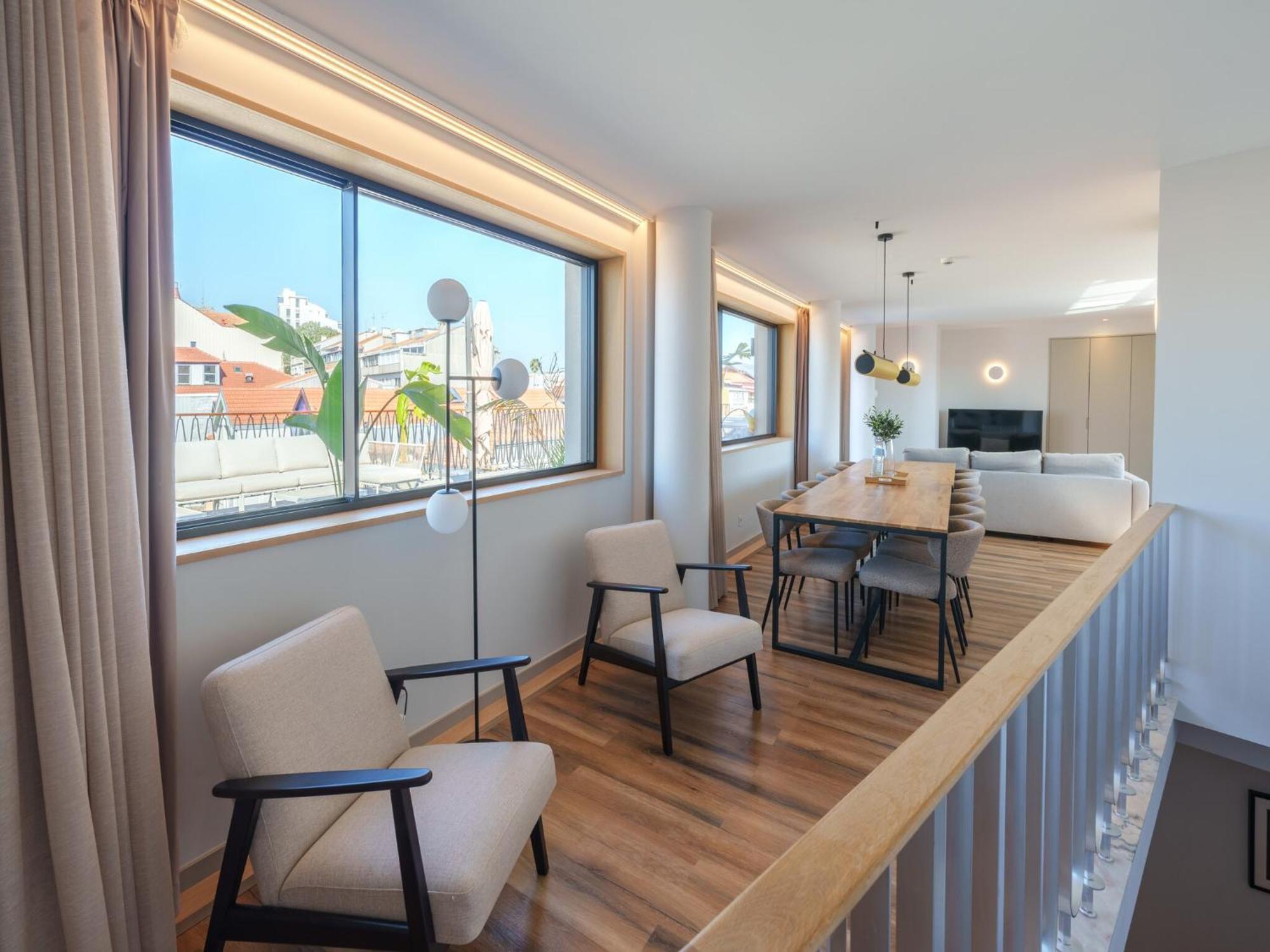 Stylish With Balcony Apartamento