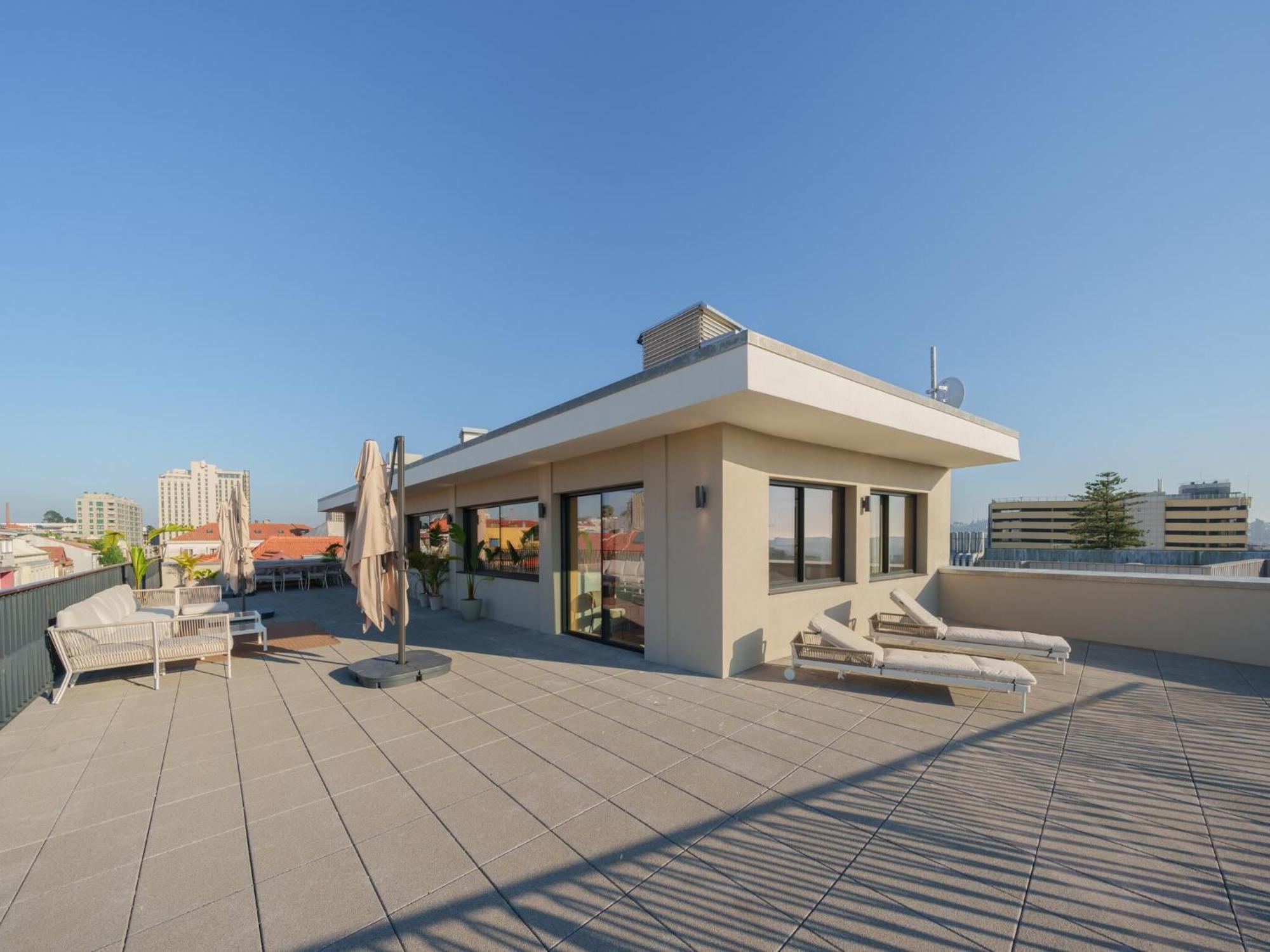 Stylish With Balcony Apartamento Porto